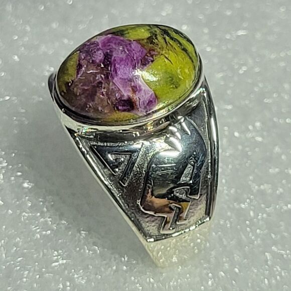 Tasmanian Stitchtite Sterling Silver Ring - Picture 8 of 10